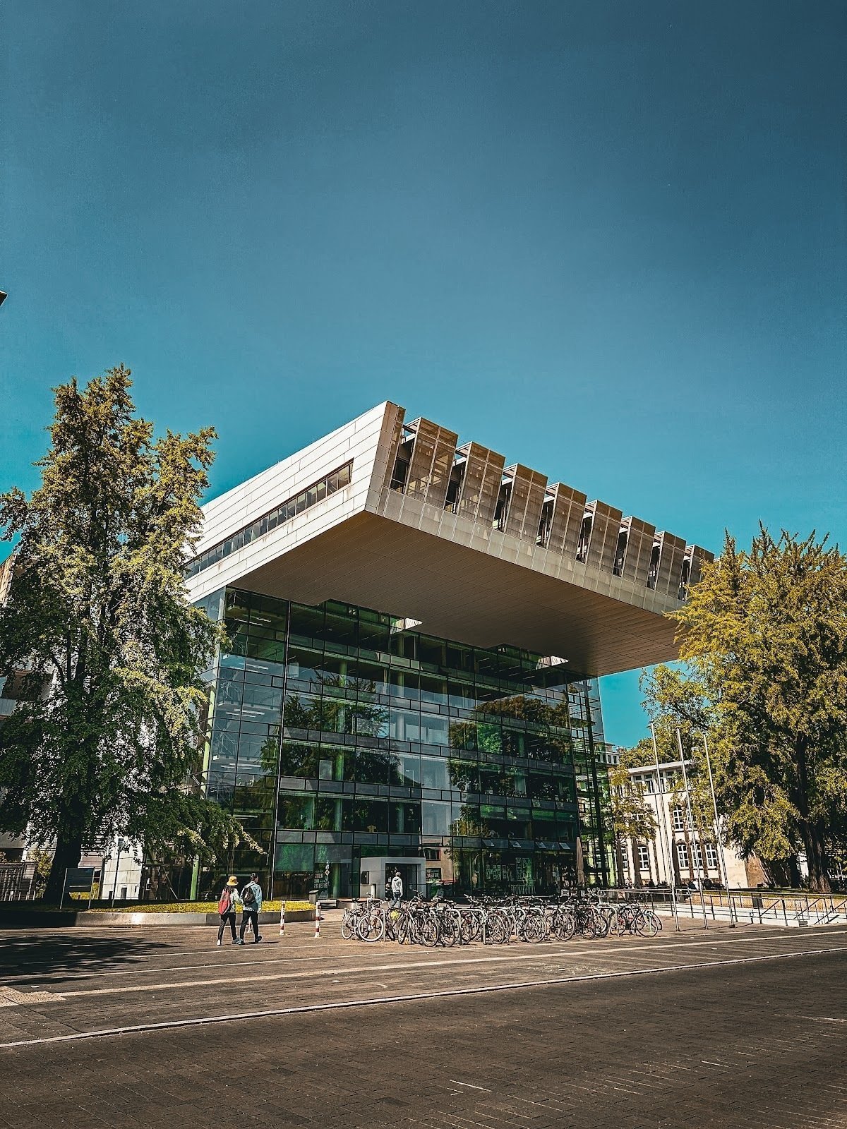 <span class="translation_missing" title="translation missing: en.meta.location_title, location_name: RWTH Aachen University, city: Aachen">Location Title</span>