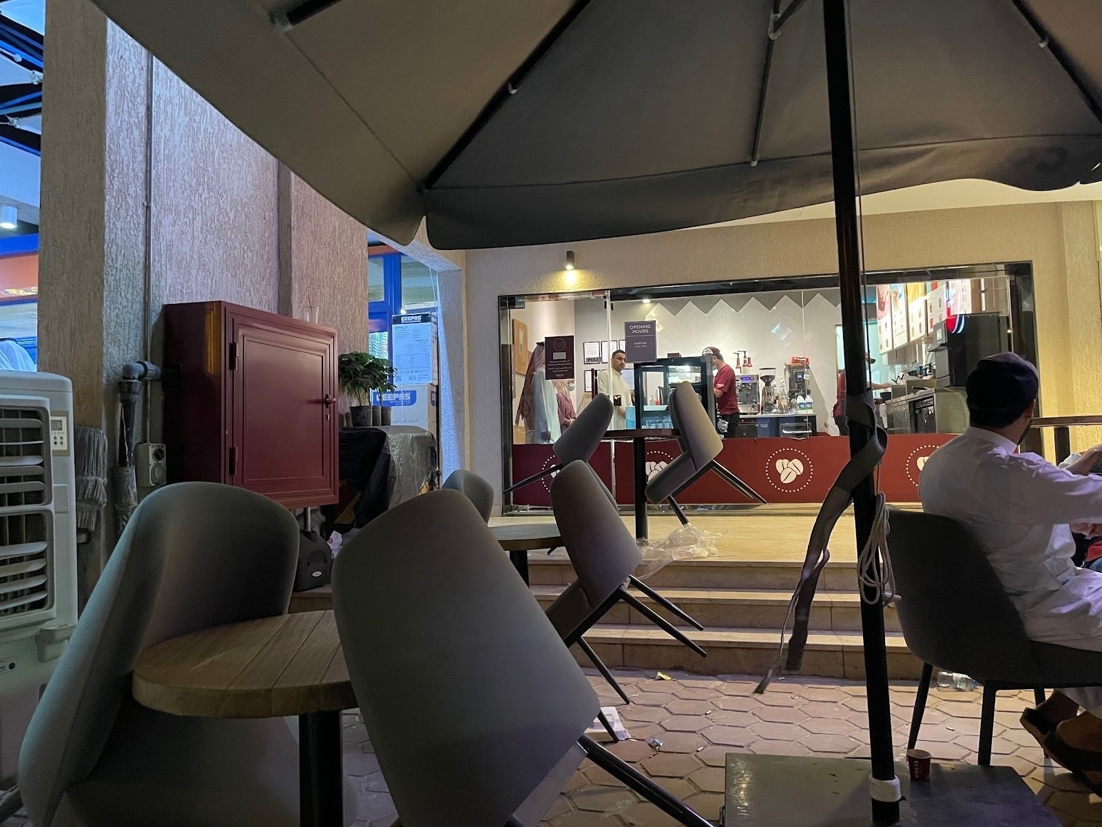 <span class="translation_missing" title="translation missing: en.meta.location_title, location_name: Costa Coffee - Wafra Coop, city: Al Wafrah">Location Title</span>