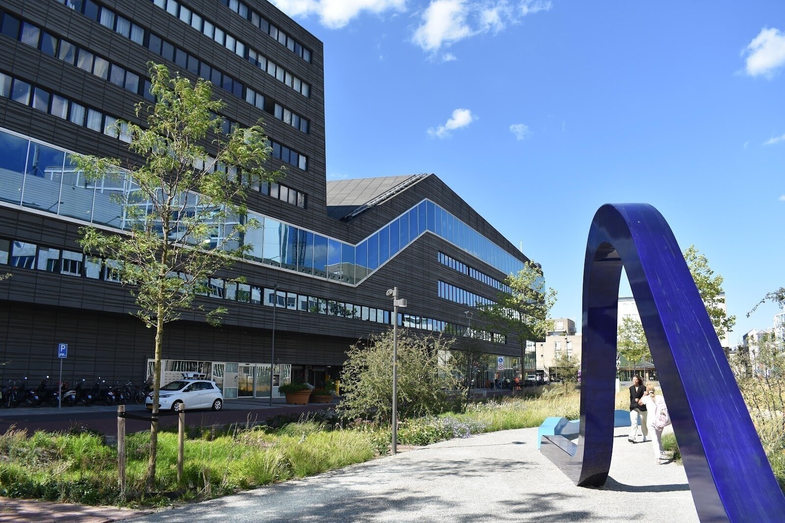 <span class="translation_missing" title="translation missing: en.meta.location_title, location_name: De Nieuwe Bibliotheek, city: Almere">Location Title</span>