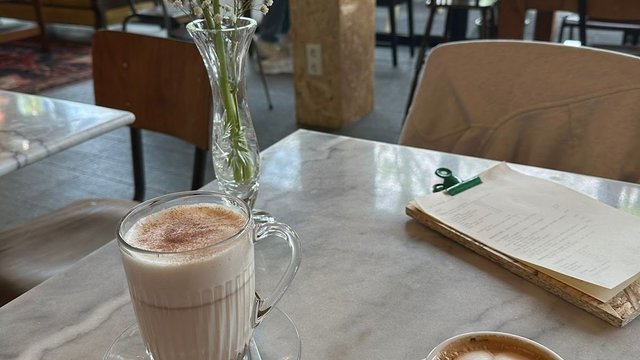 Li's coffee house