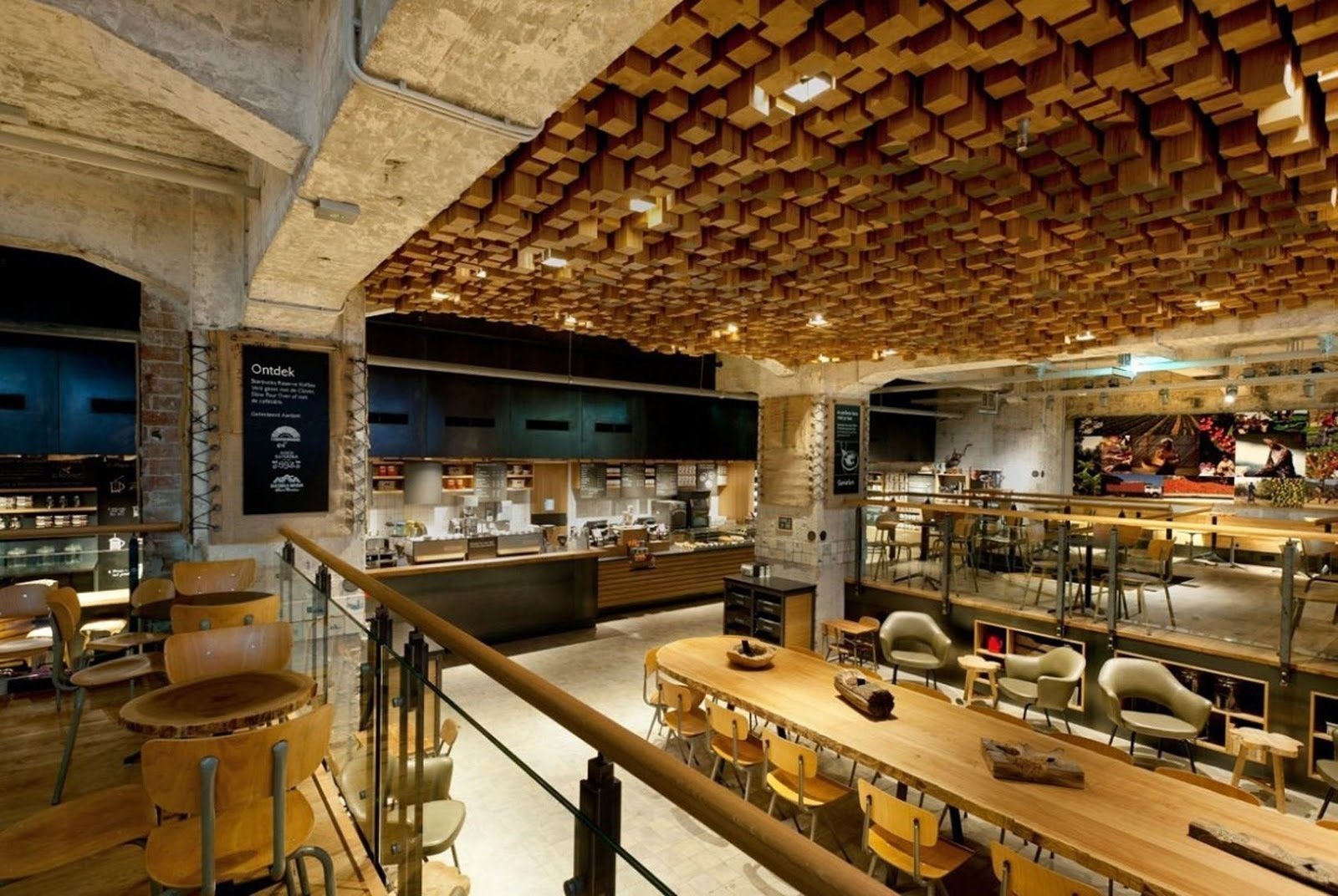 <span class="translation_missing" title="translation missing: en.meta.location_title, location_name: STARBUCKS The Bank Rembrandtplein, city: Amsterdam">Location Title</span>