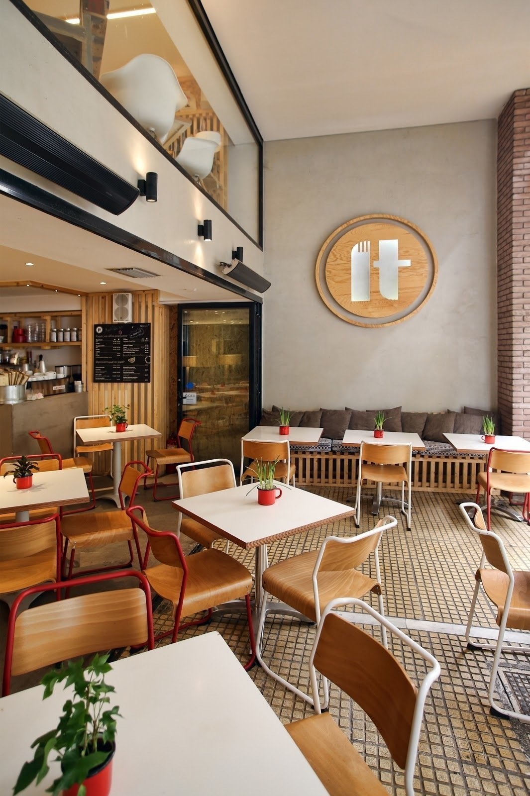 <span class="translation_missing" title="translation missing: en.meta.location_title, location_name: IT restaurant, city: Athens">Location Title</span>
