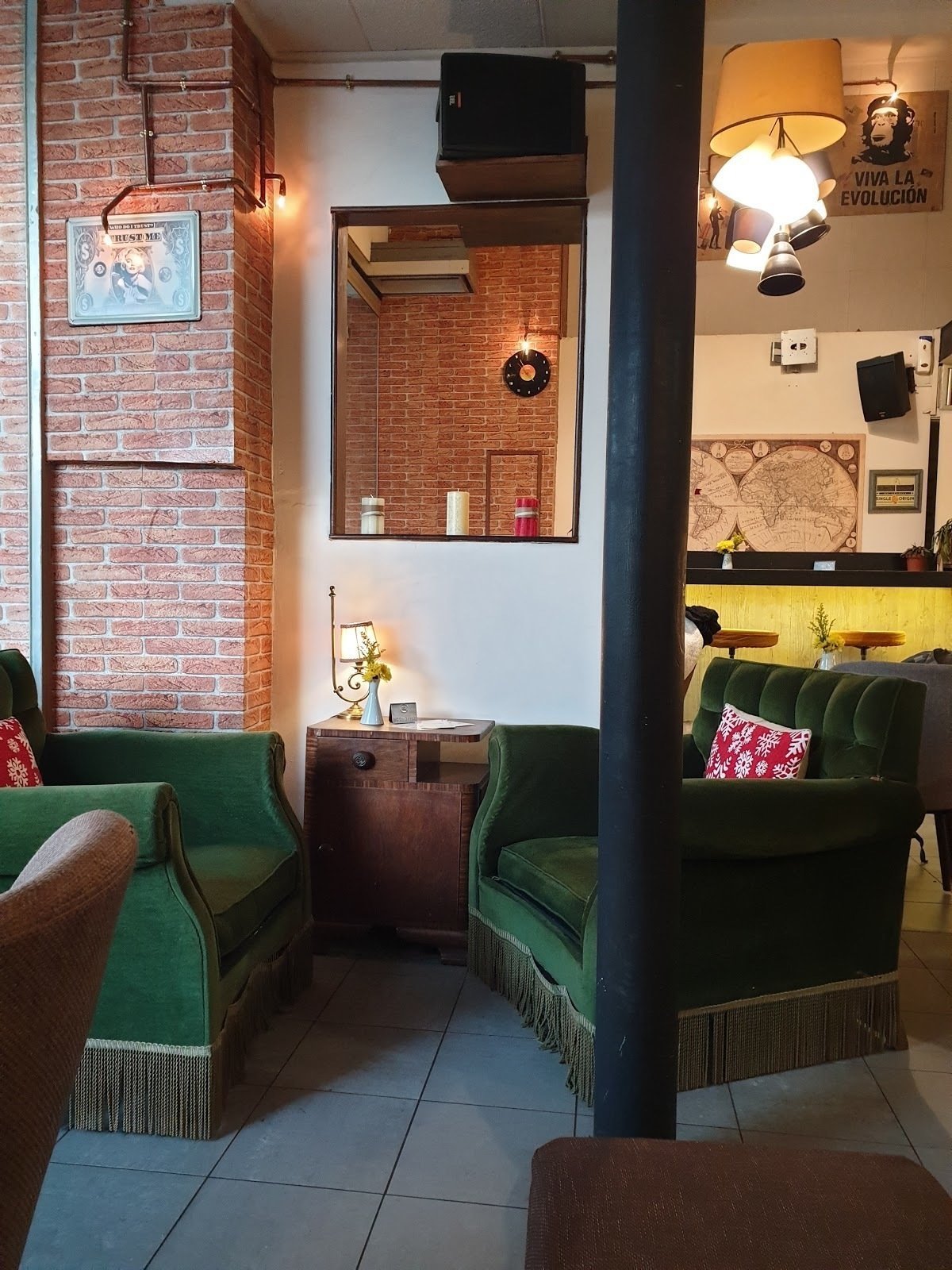 <span class="translation_missing" title="translation missing: en.meta.location_title, location_name: SCRY Coffee Bar, city: Athens">Location Title</span>