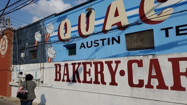 Quack's 43rd Street Bakery