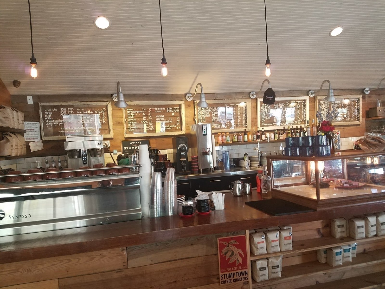 <span class="translation_missing" title="translation missing: en.meta.location_title, location_name: Radio Coffee &amp; Beer, city: Austin">Location Title</span>
