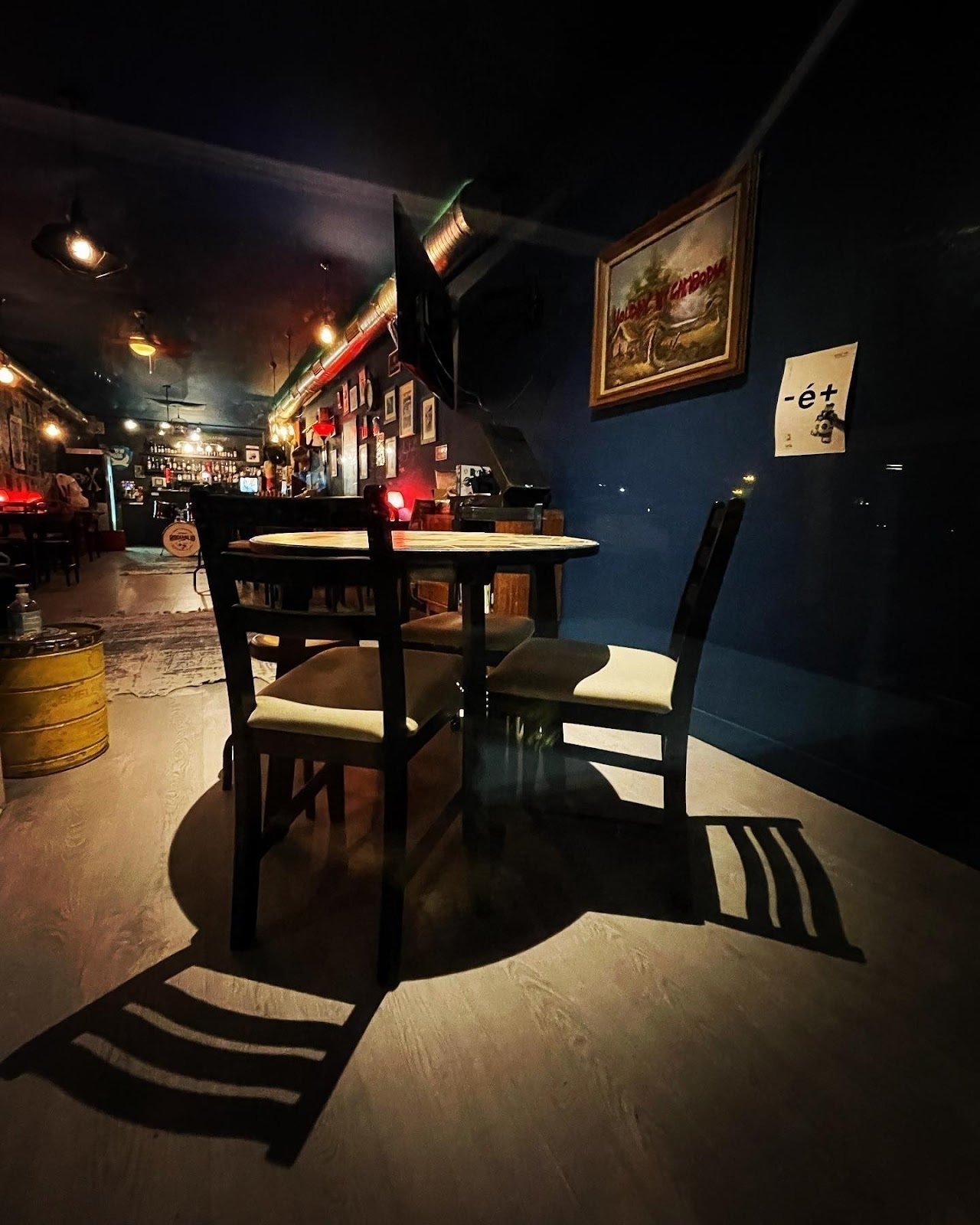 <span class="translation_missing" title="translation missing: en.meta.location_title, location_name: Taberna do Rockabilio, city: Aveiro">Location Title</span>