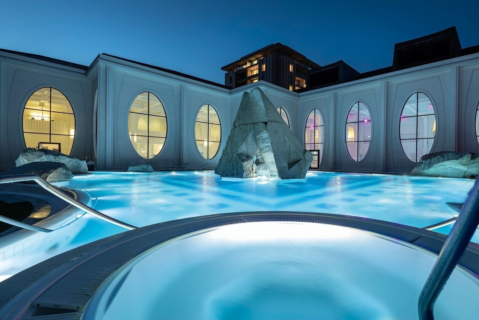 <span class="translation_missing" title="translation missing: en.meta.location_title, location_name: Tamina Therme, city: Bad Ragaz">Location Title</span>
