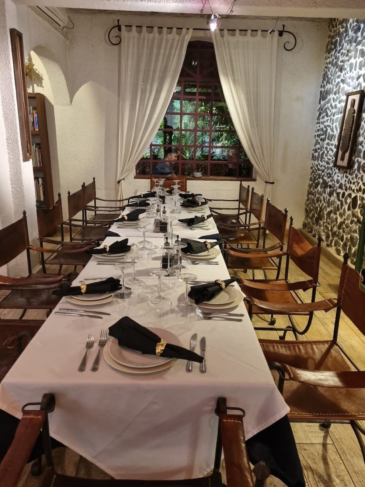 <span class="translation_missing" title="translation missing: en.meta.location_title, location_name: Soukhothai by Siam, city: Bamako">Location Title</span>
