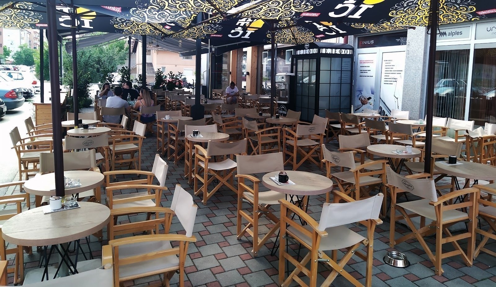 <span class="translation_missing" title="translation missing: en.meta.location_title, location_name: Kafeterija 5, city: Banja Luka">Location Title</span>