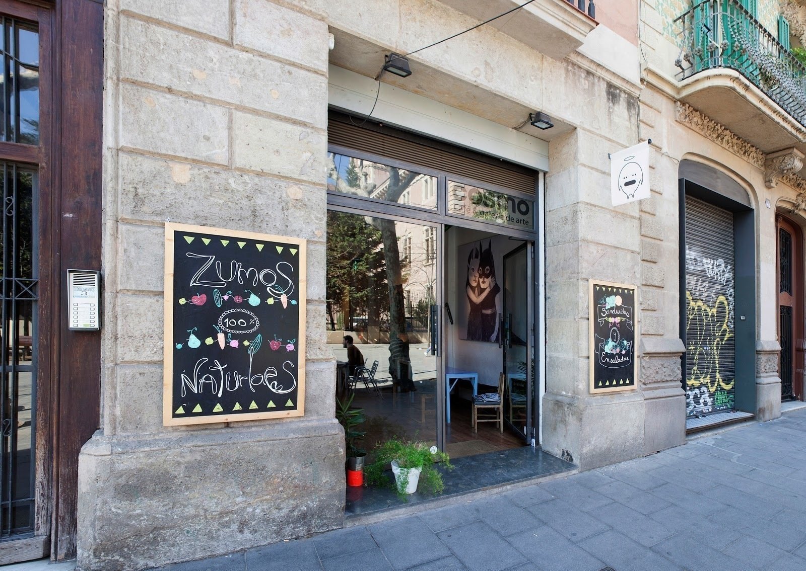 <span class="translation_missing" title="translation missing: en.meta.location_title, location_name: Cosmo, city: Barcelona">Location Title</span>
