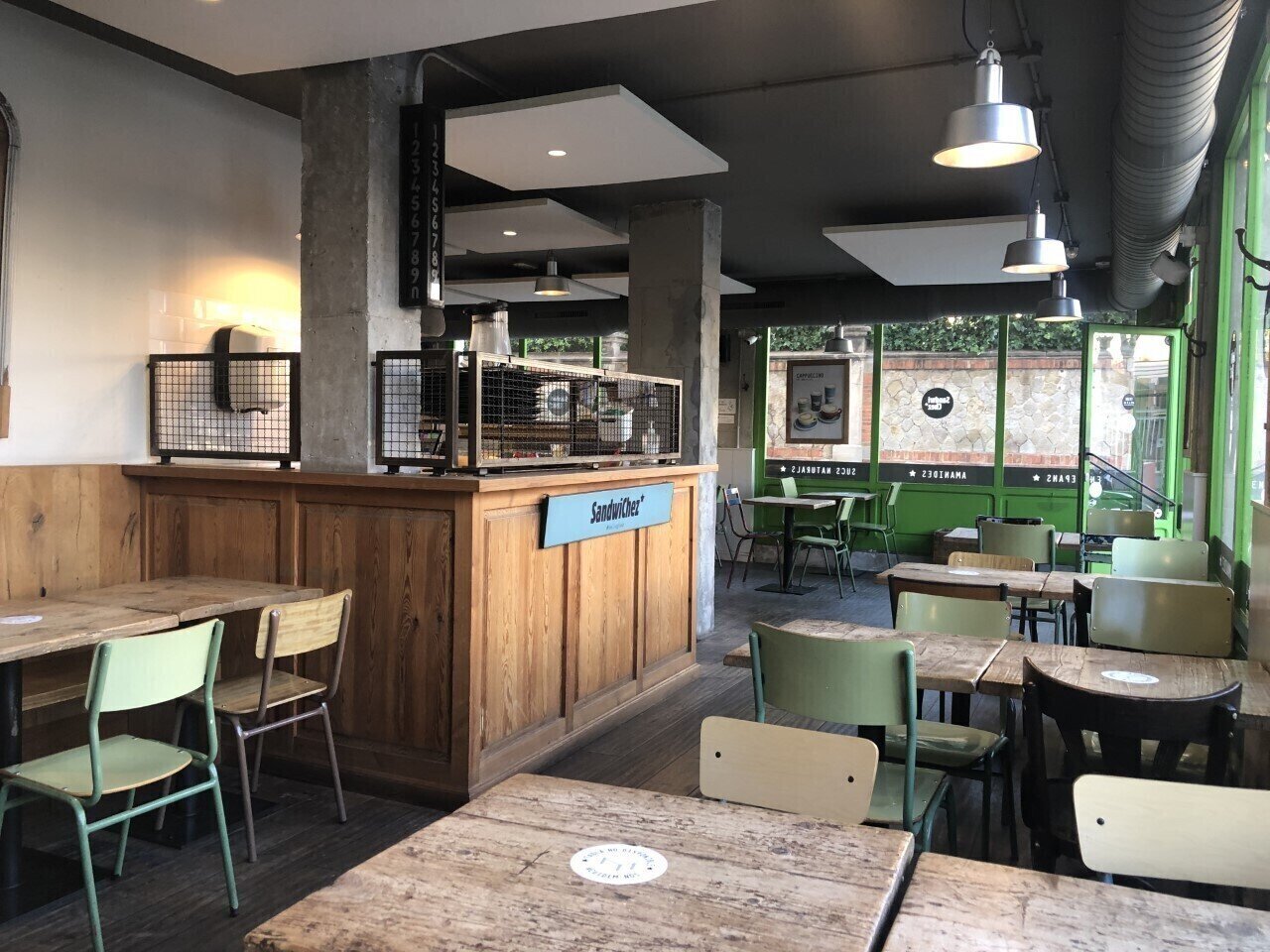 <span class="translation_missing" title="translation missing: en.meta.location_title, location_name: SandwiChez Numància, city: Barcelona">Location Title</span>