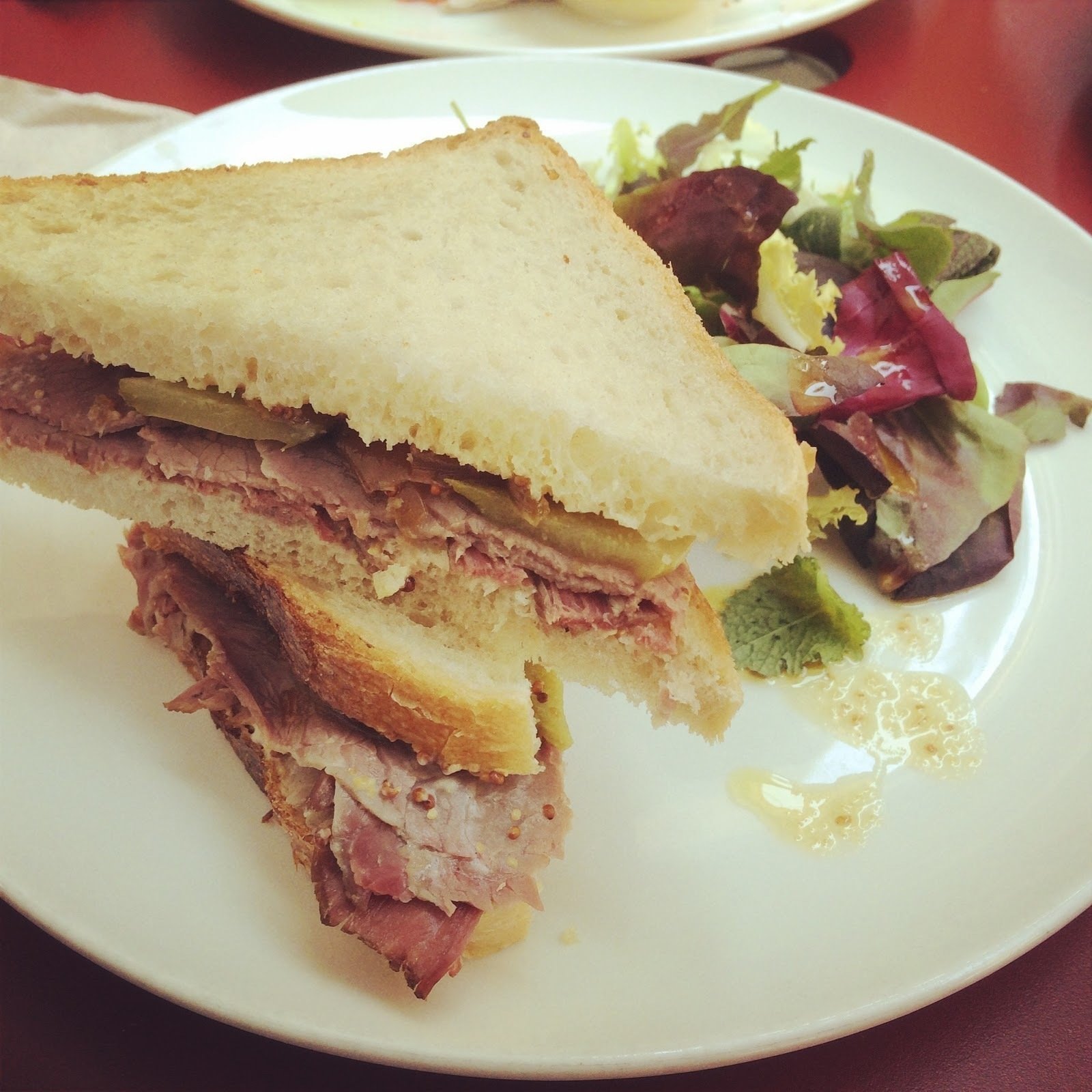 <span class="translation_missing" title="translation missing: en.meta.location_title, location_name: Tarannà Cafè, city: Barcelona">Location Title</span>