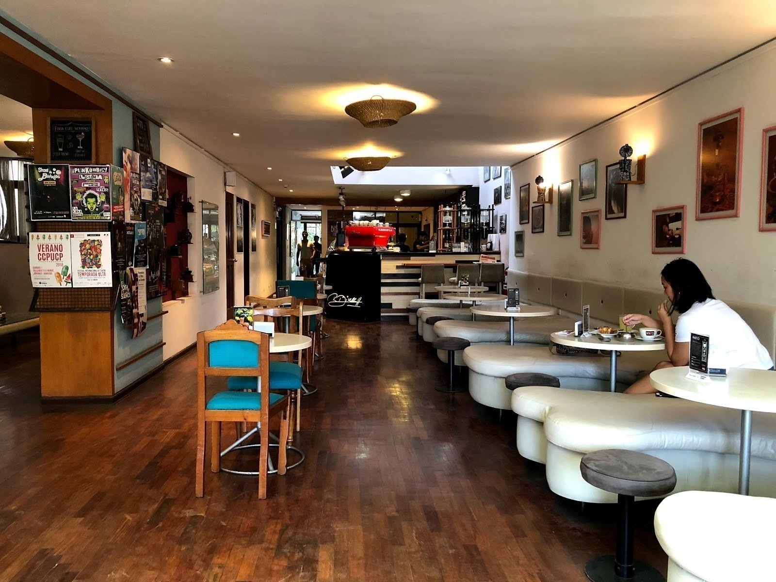 <span class="translation_missing" title="translation missing: en.meta.location_title, location_name: Tostaduria Bisetti, city: Barranco">Location Title</span>