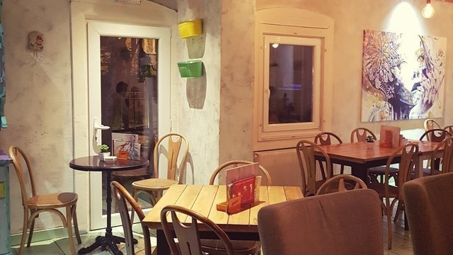 Bajloni Bar & Beyond