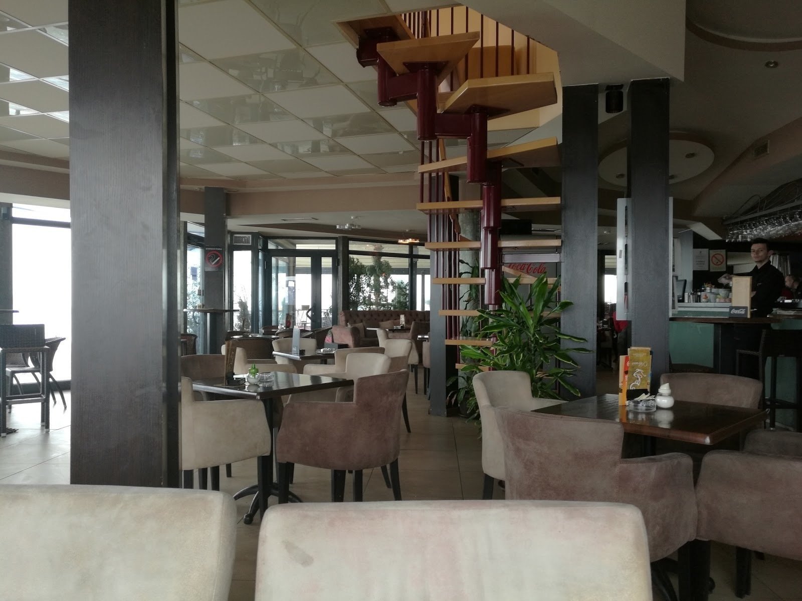 <span class="translation_missing" title="translation missing: en.meta.location_title, location_name: Caffe Dilema, city: Belgrade">Location Title</span>