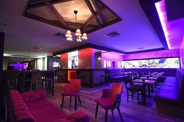 <span class="translation_missing" title="translation missing: en.meta.location_title, location_name: CAVIAR Sushi &amp; Bistro, city: Belgrade">Location Title</span>