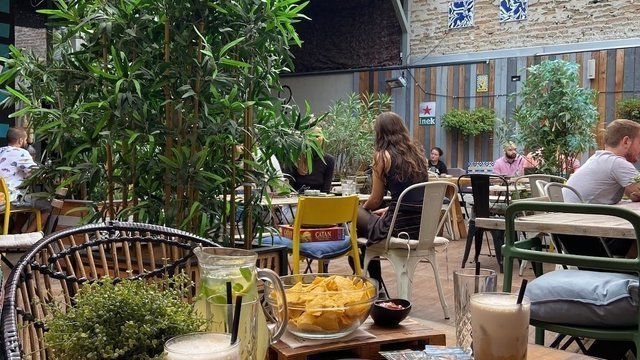 Thinkers coffee bar