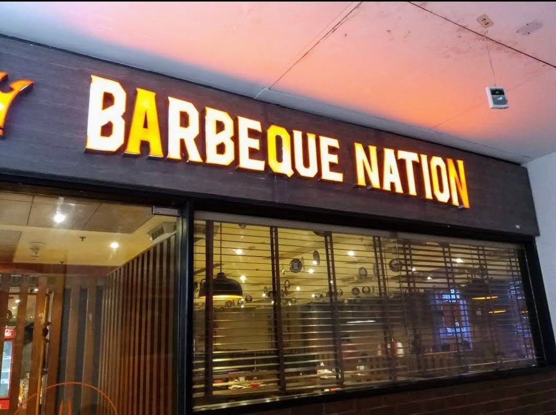 <span class="translation_missing" title="translation missing: en.meta.location_title, location_name: Barbeque Nation, city: Bengaluru">Location Title</span>