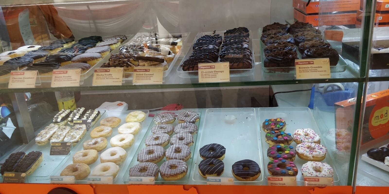<span class="translation_missing" title="translation missing: en.meta.location_title, location_name: Royal Meenakshi Mall, city: Bengaluru">Location Title</span>