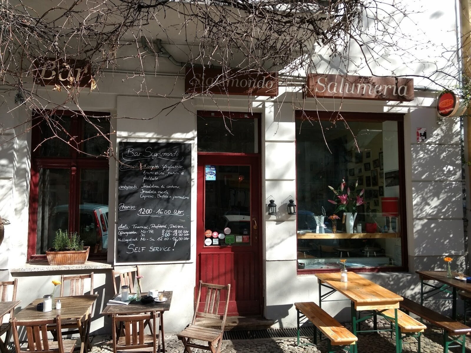 <span class="translation_missing" title="translation missing: en.meta.location_title, location_name: Bar Salumeria Sigismondo, city: Berlin">Location Title</span>