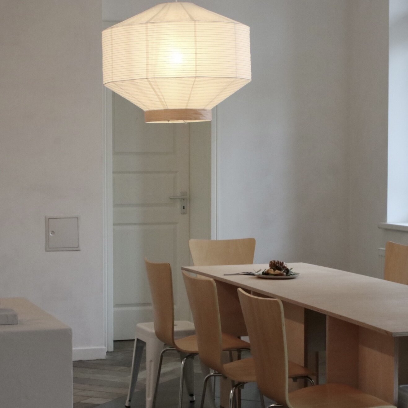 <span class="translation_missing" title="translation missing: en.meta.location_title, location_name: Café EGGRYTHING, city: Berlin">Location Title</span>