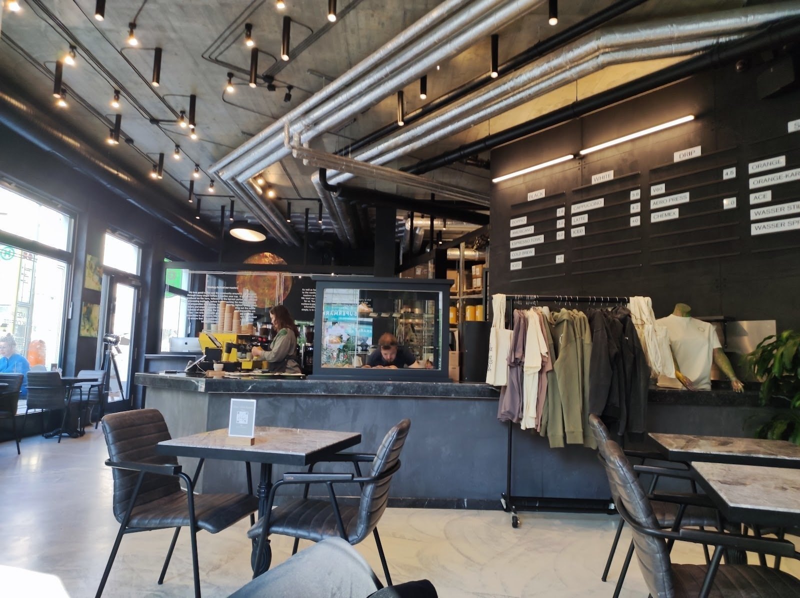 <span class="translation_missing" title="translation missing: en.meta.location_title, location_name: CEBE COFFEE ROASTERS Kaffeerösterei Berlin, city: Berlin">Location Title</span>