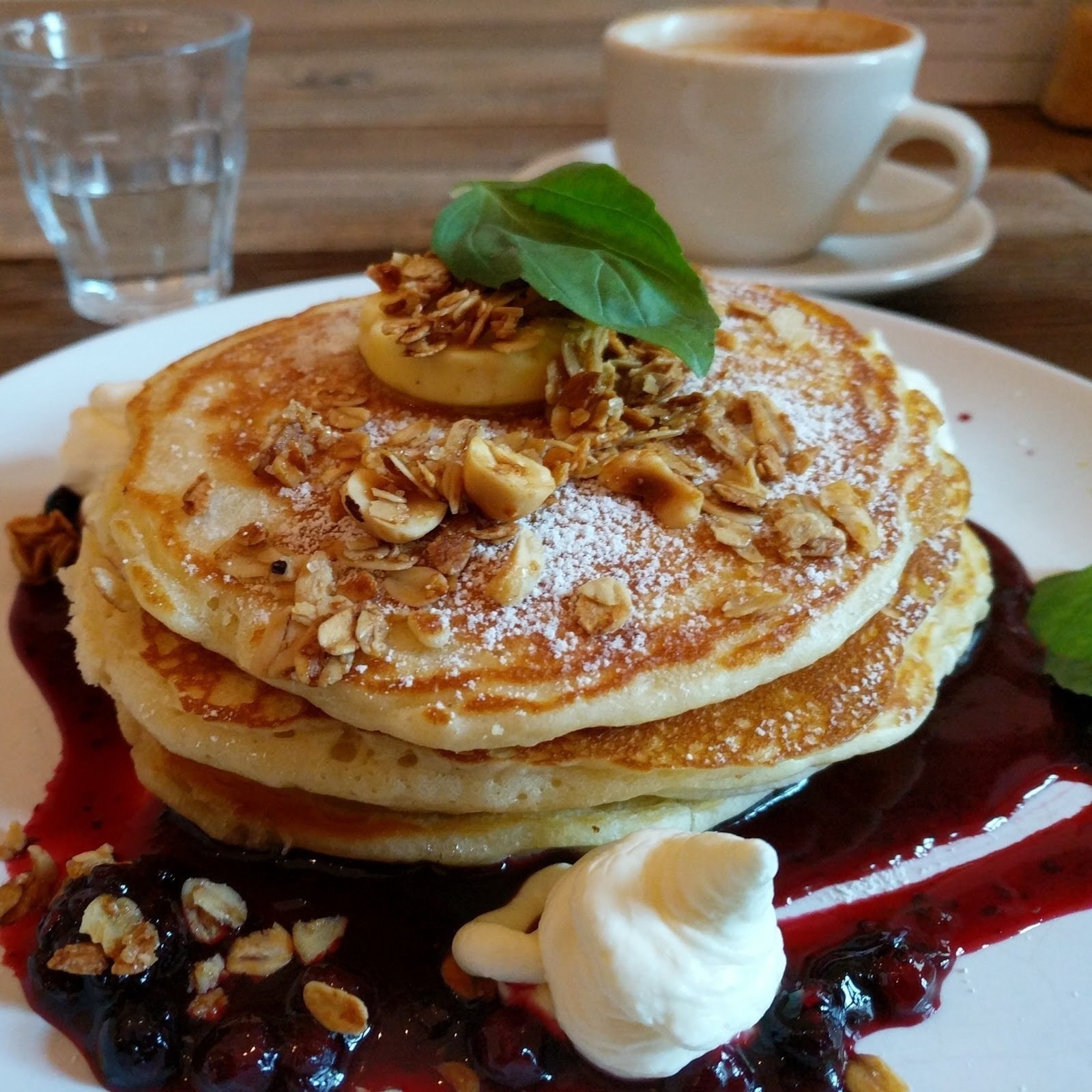 <span class="translation_missing" title="translation missing: en.meta.location_title, location_name: Distrikt coffee, city: Berlin">Location Title</span>