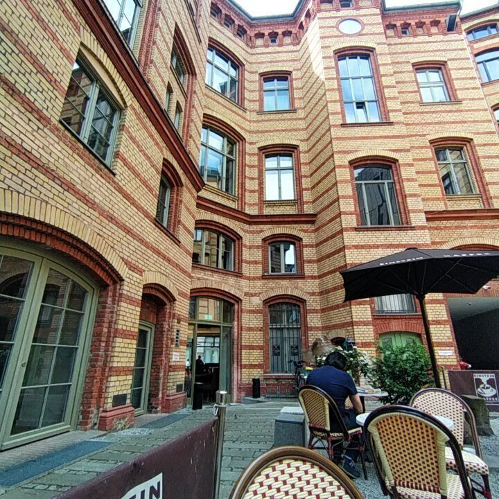 <span class="translation_missing" title="translation missing: en.meta.location_title, location_name: Einstein Kaffee @ Rosenthaler Str 51, city: Berlin">Location Title</span>