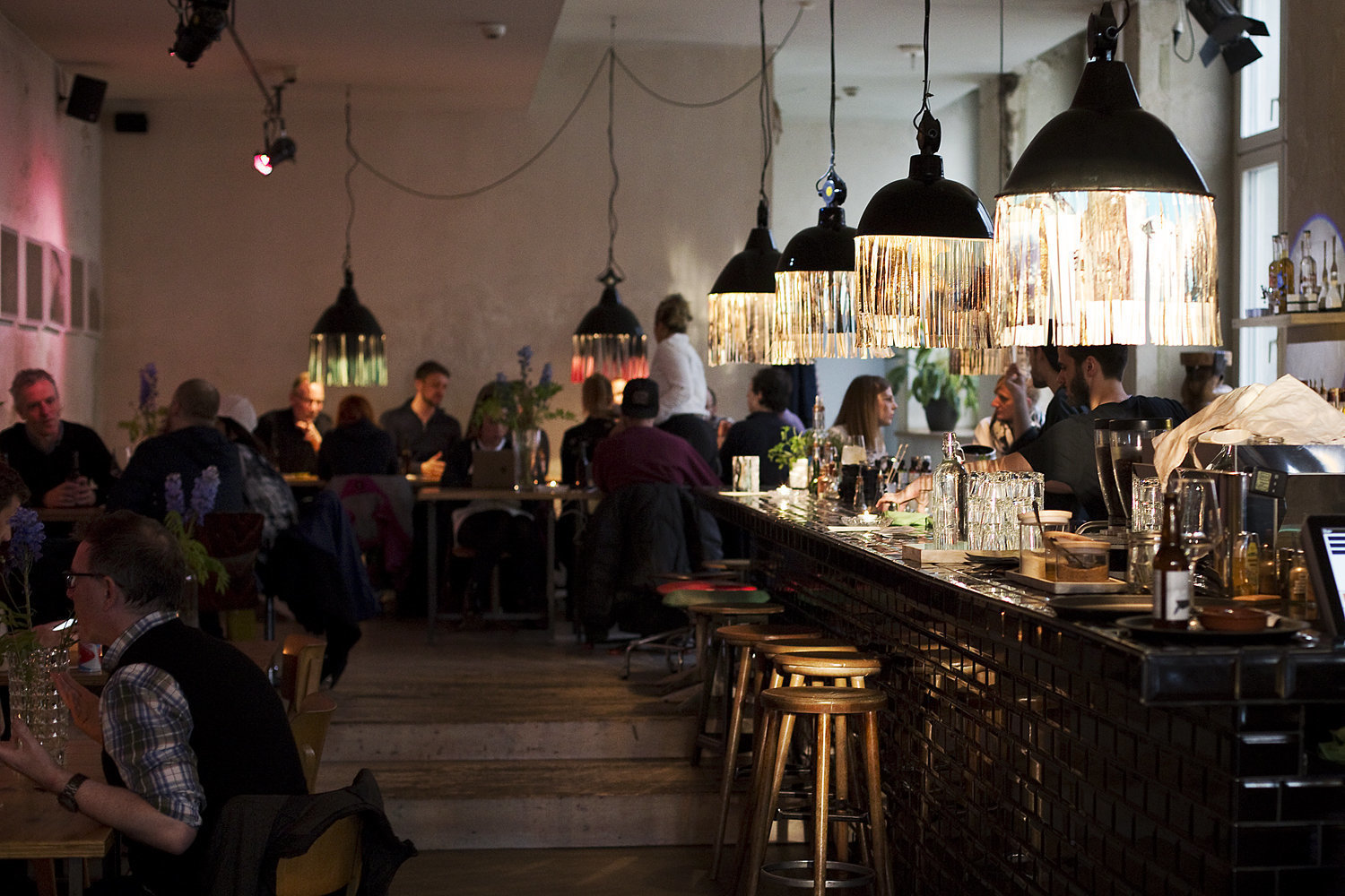 <span class="translation_missing" title="translation missing: en.meta.location_title, location_name: Michelberger Hotel, city: Berlin">Location Title</span>