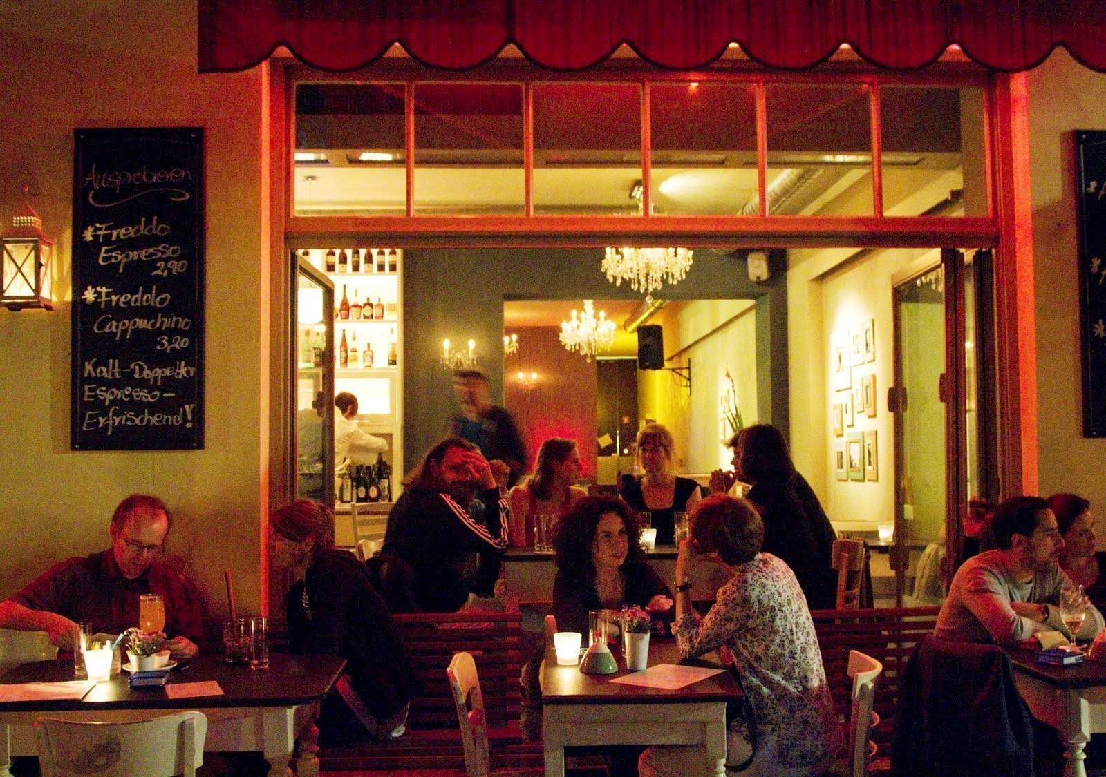 <span class="translation_missing" title="translation missing: en.meta.location_title, location_name: Misirlou Bar, city: Berlin">Location Title</span>