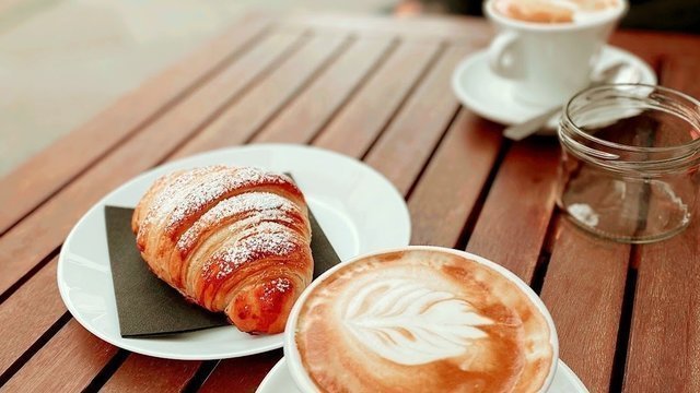 NoLe Café