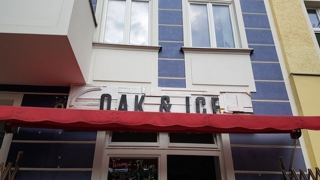 OAK & ICE
