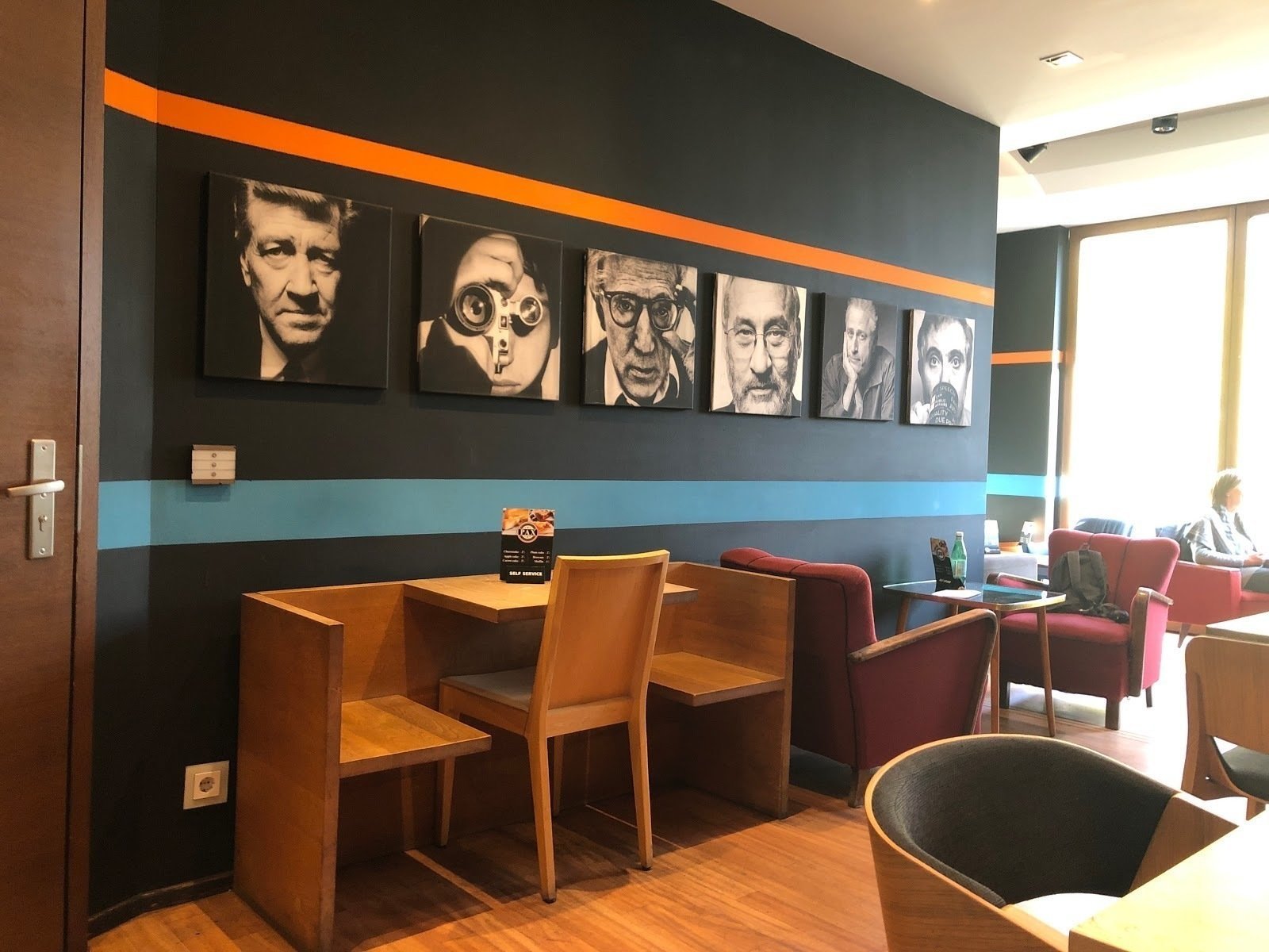 <span class="translation_missing" title="translation missing: en.meta.location_title, location_name: PAX Coffee, city: Berlin">Location Title</span>