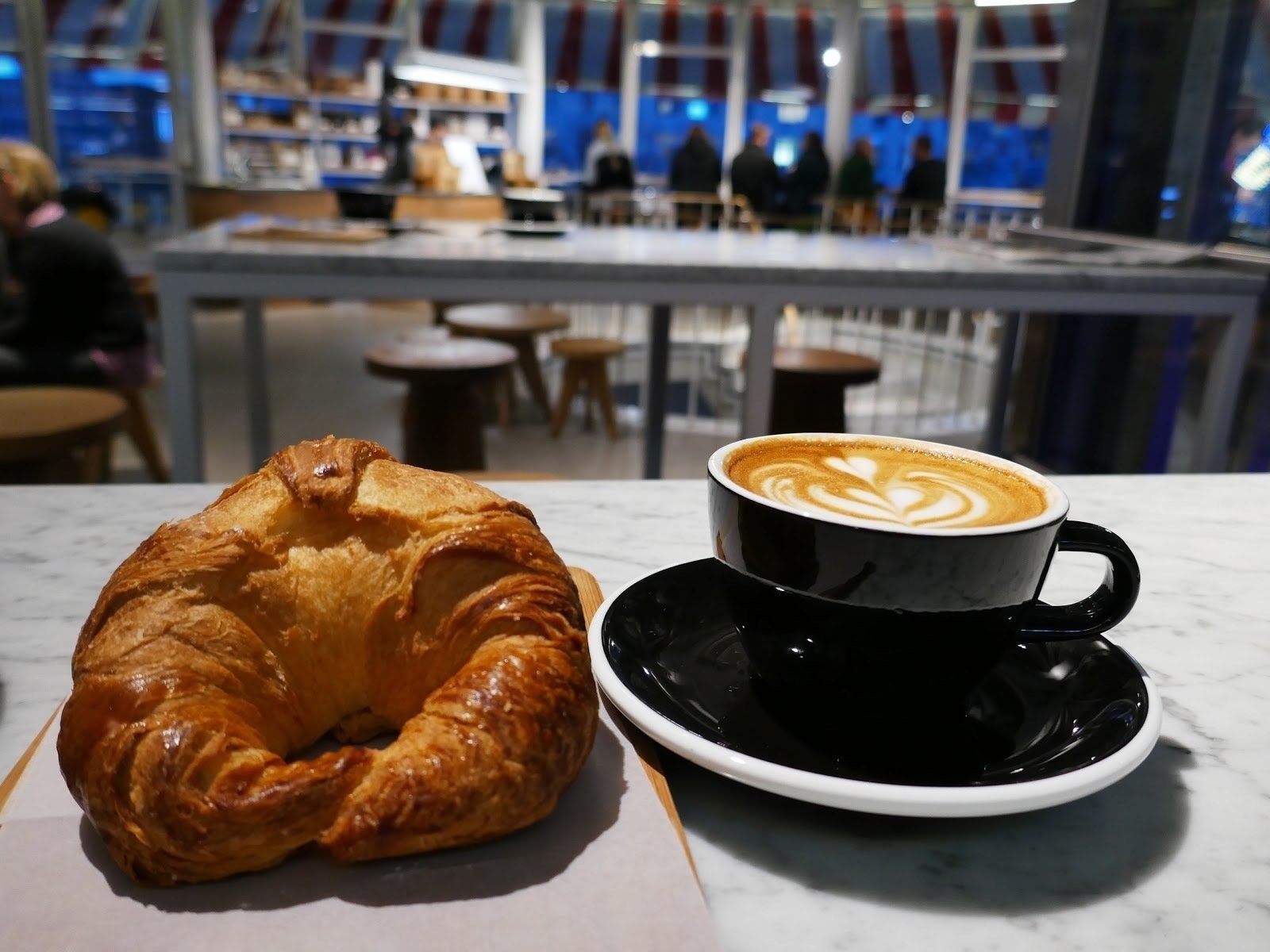 <span class="translation_missing" title="translation missing: en.meta.location_title, location_name: The Barn - Café Kranzler, city: Berlin">Location Title</span>