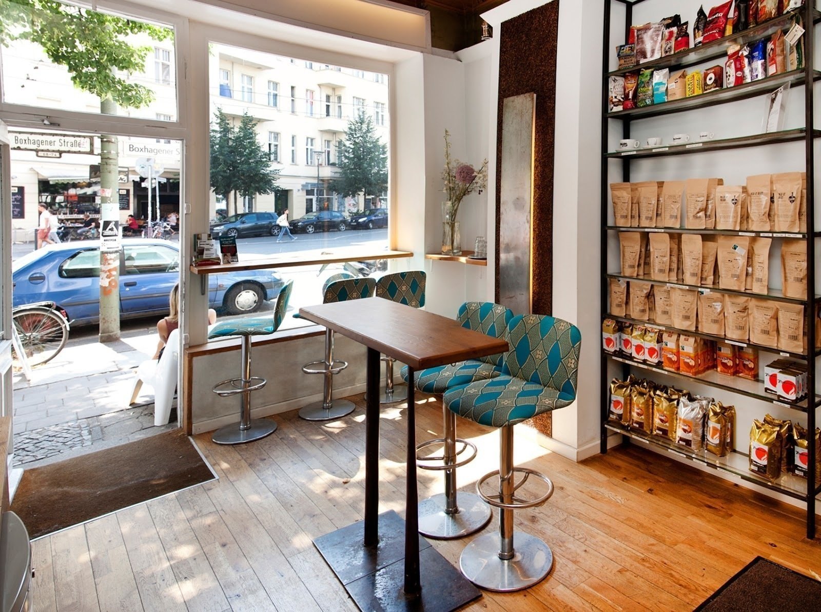 <span class="translation_missing" title="translation missing: en.meta.location_title, location_name: TRES CABEZAS Kaffeerösterei Berlin, city: Berlin">Location Title</span>