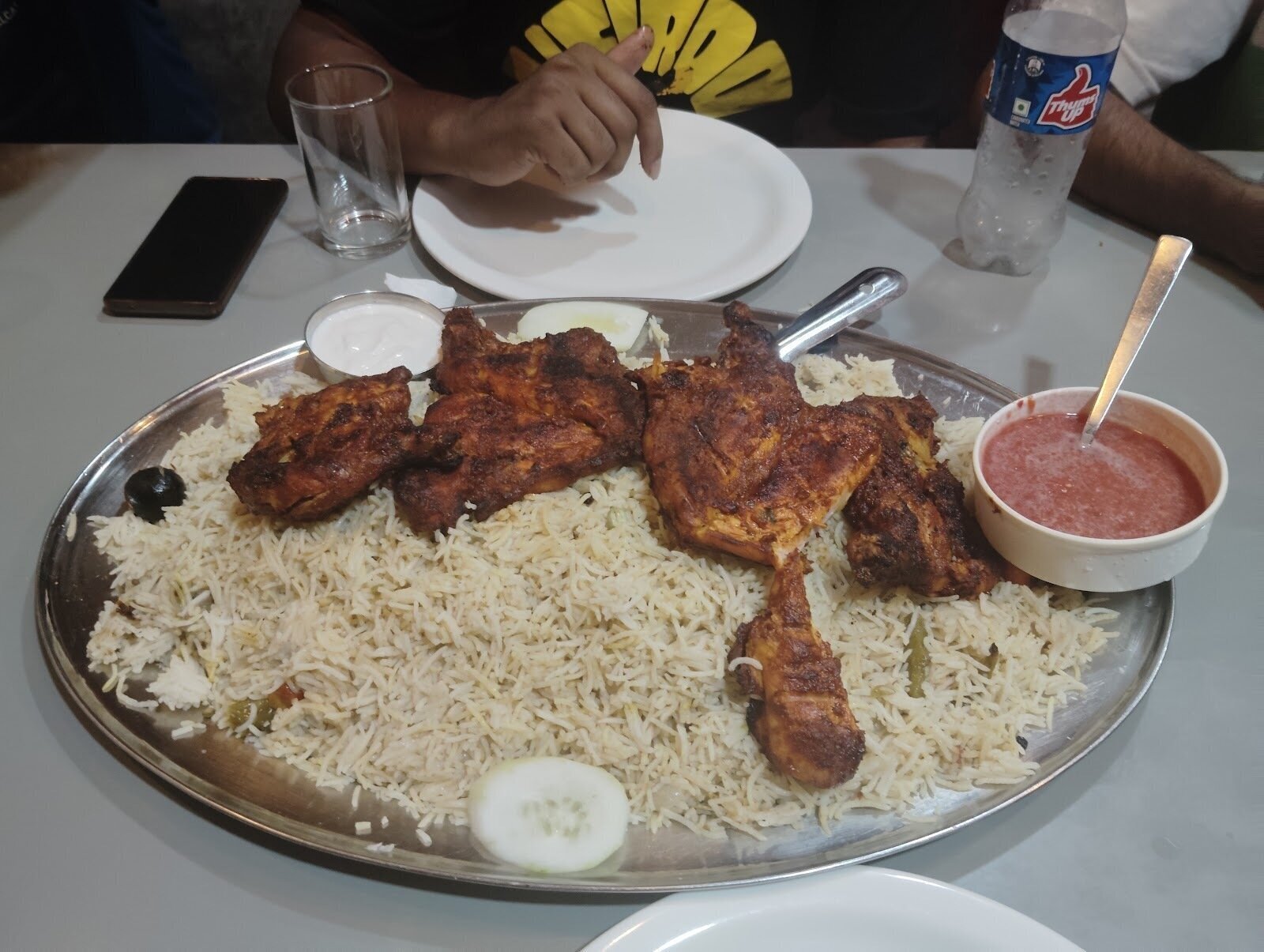 <span class="translation_missing" title="translation missing: en.meta.location_title, location_name: Bhatkal Circle, city: Bhatkal">Location Title</span>