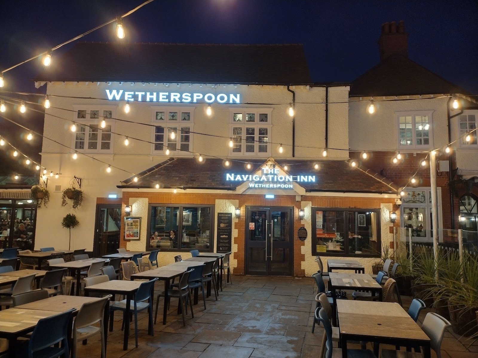 <span class="translation_missing" title="translation missing: en.meta.location_title, location_name: The Navigation Inn - JD Wetherspoon, city: Birmingham">Location Title</span>
