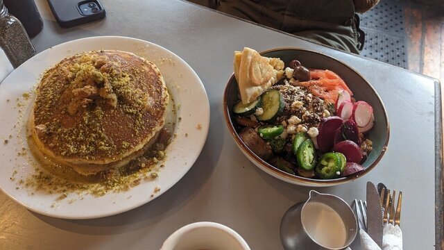 Brookline Lunch
