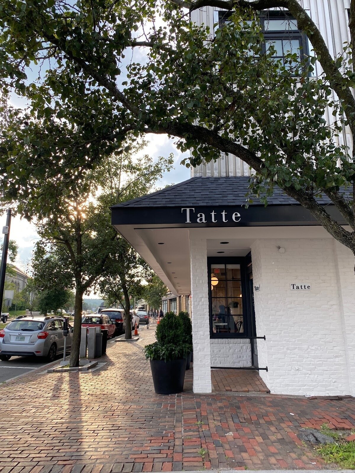 <span class="translation_missing" title="translation missing: en.meta.location_title, location_name: Tatte Bakery &amp; Cafe, city: Boston">Location Title</span>