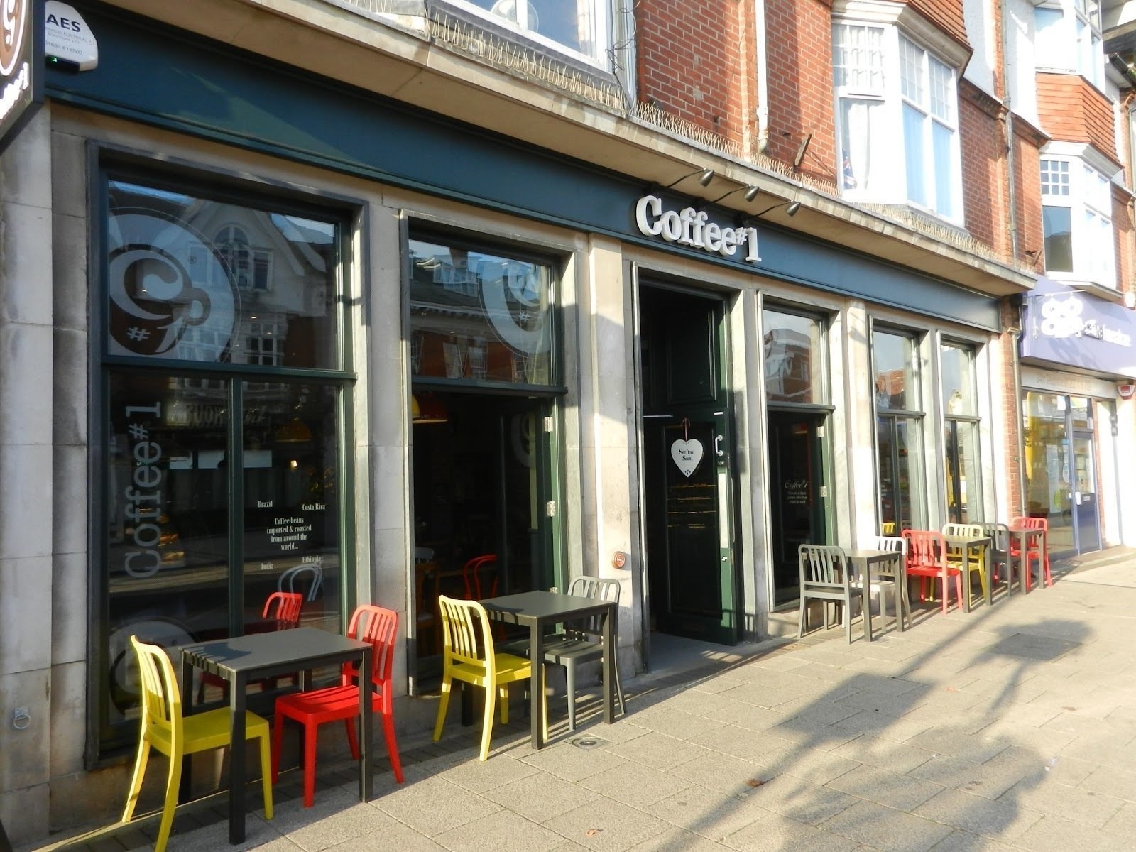 <span class="translation_missing" title="translation missing: en.meta.location_title, location_name: Coffee#1 Southbourne, city: Bournemouth">Location Title</span>