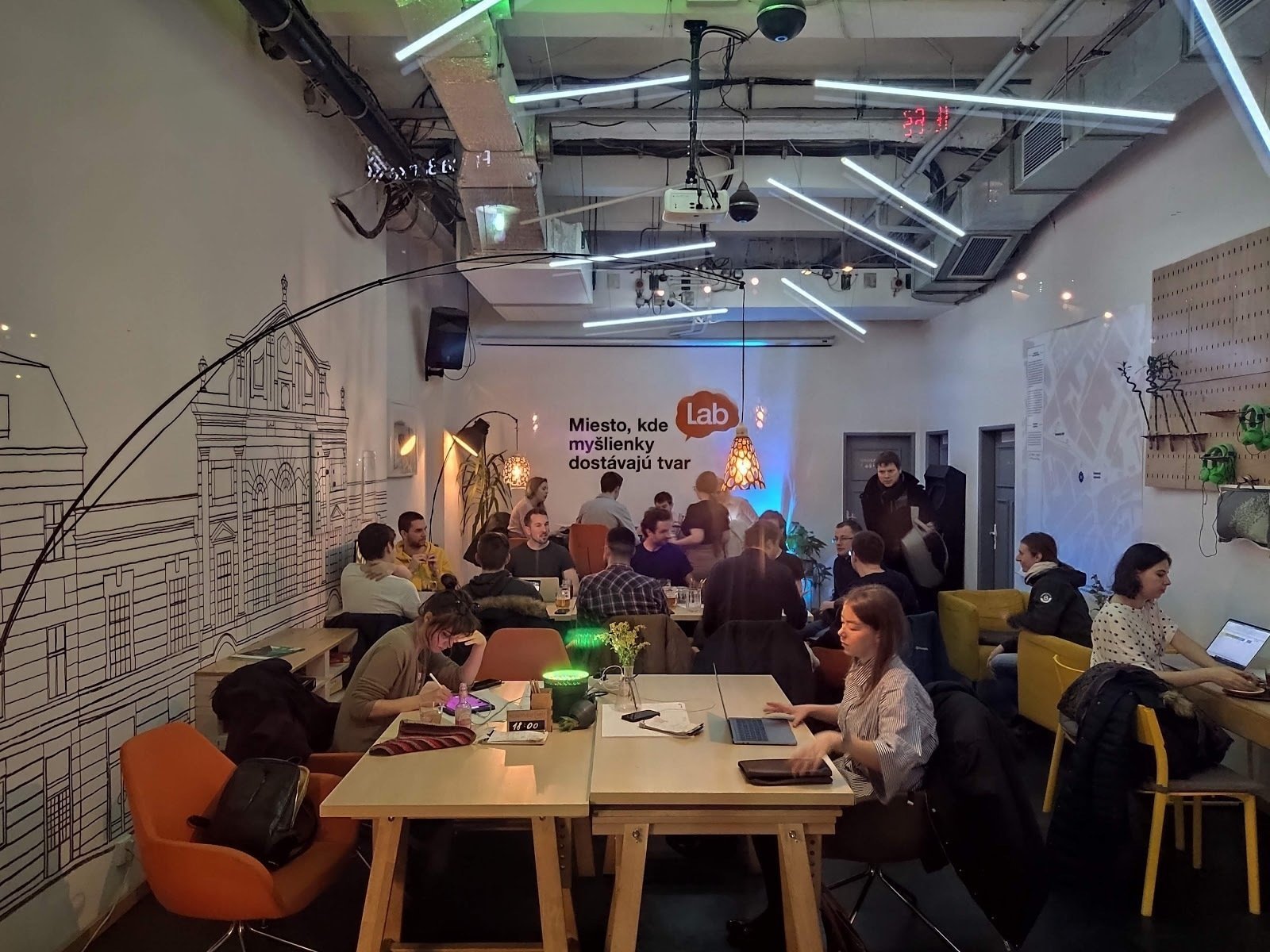 <span class="translation_missing" title="translation missing: en.meta.location_title, location_name: Lab.cafe, city: Bratislava">Location Title</span>