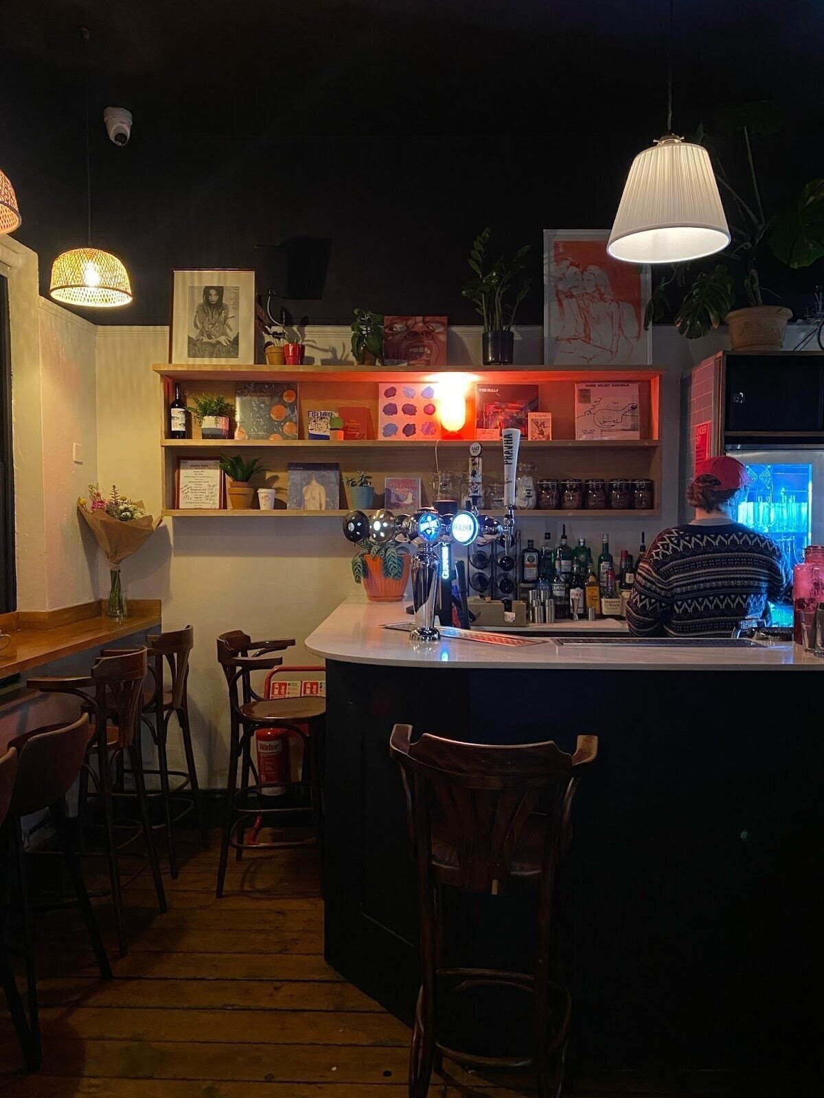 <span class="translation_missing" title="translation missing: en.meta.location_title, location_name: Pink Moon, city: Brighton">Location Title</span>