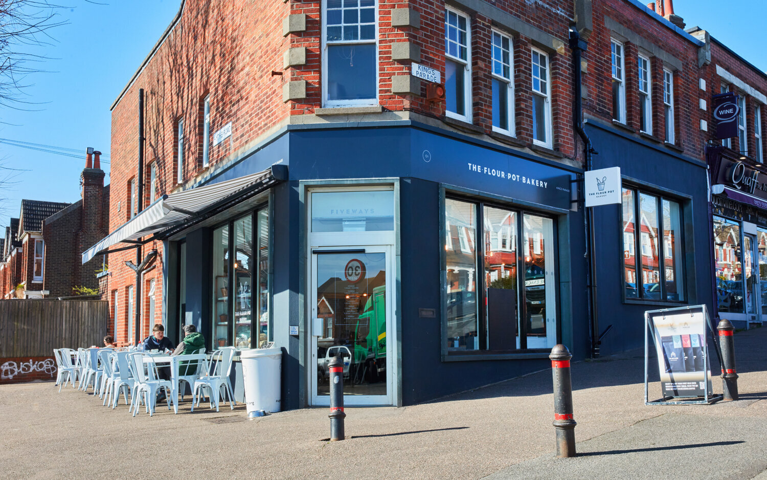 <span class="translation_missing" title="translation missing: en.meta.location_title, location_name: The Flour Pot Bakery - Fiveways, city: Brighton">Location Title</span>