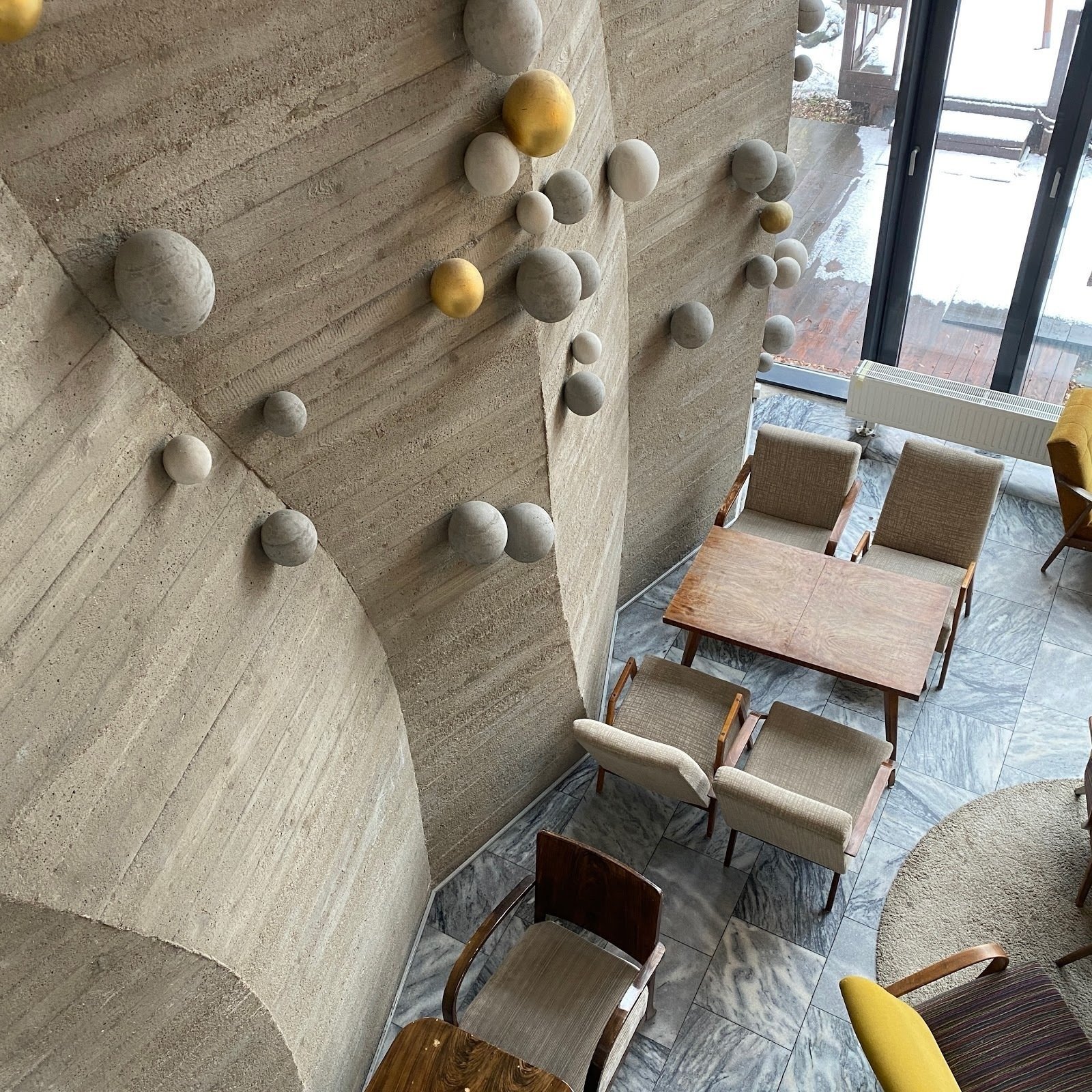 <span class="translation_missing" title="translation missing: en.meta.location_title, location_name: cafe POLE, city: Brno">Location Title</span>