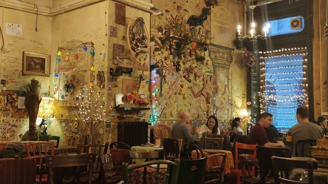 Csendes Létterem - Vintage Bar & Café