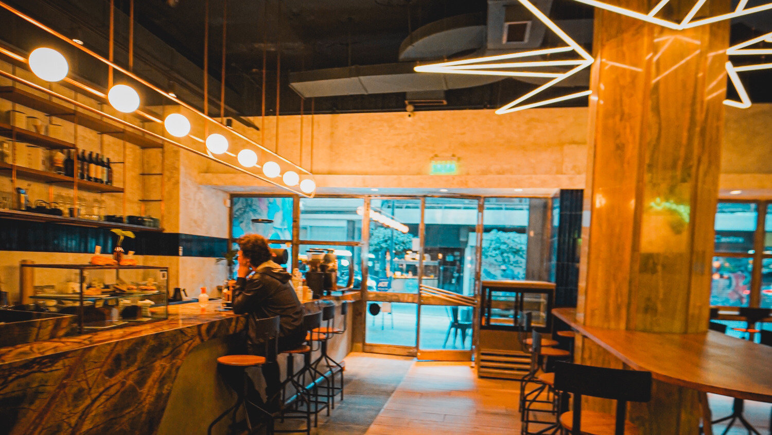 <span class="translation_missing" title="translation missing: en.meta.location_title, location_name: Trippin’ Café, city: Buenos Aires">Location Title</span>
