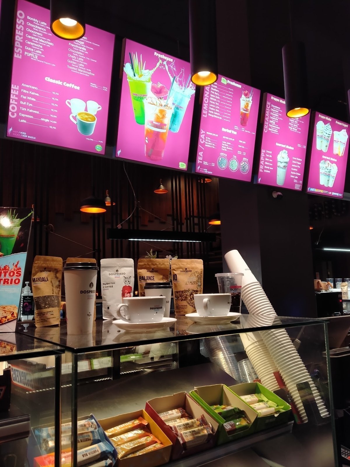 <span class="translation_missing" title="translation missing: en.meta.location_title, location_name: Dospresso Donut &amp; Coffee Bursa, city: Bursa">Location Title</span>