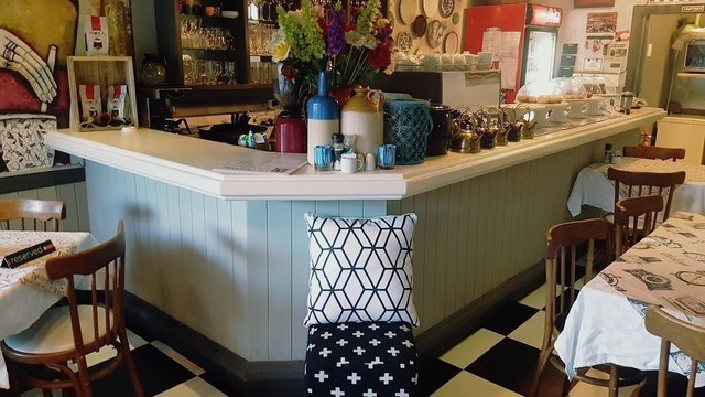 Cafe Nouveau