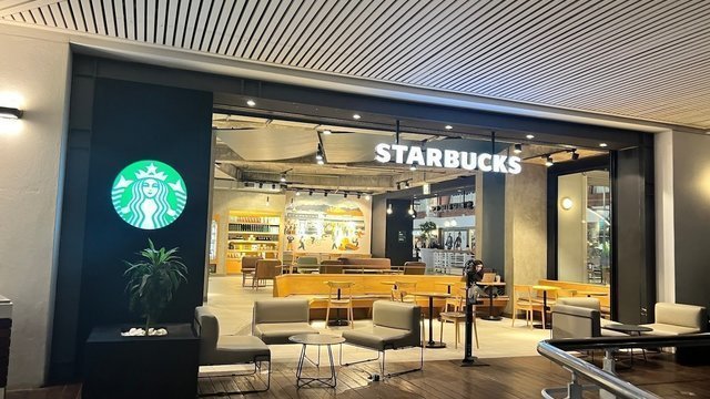 Starbucks V&A Waterfront