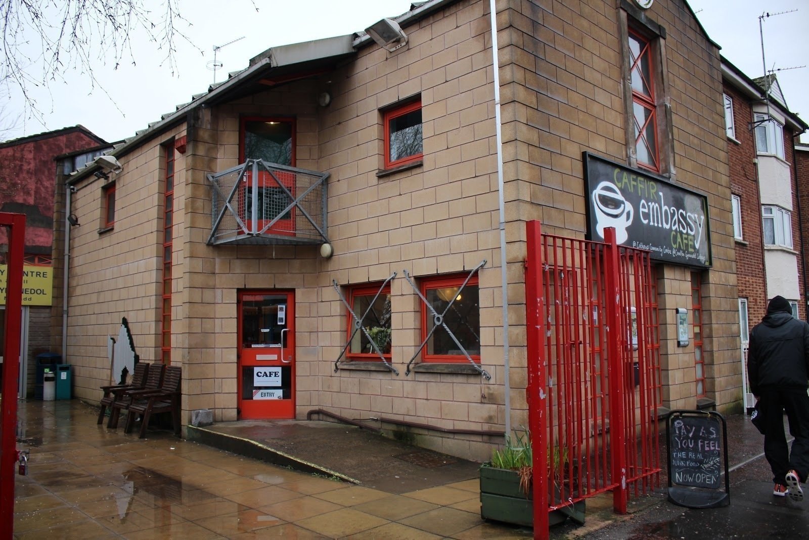 <span class="translation_missing" title="translation missing: en.meta.location_title, location_name: Embassy Café, city: Cardiff">Location Title</span>